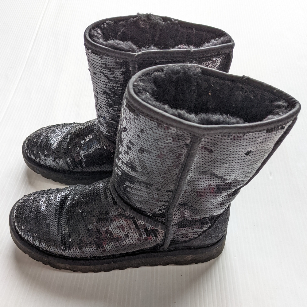 Ugg Classic Sequined Sequin Sparkle Black Flip Sh… - image 5